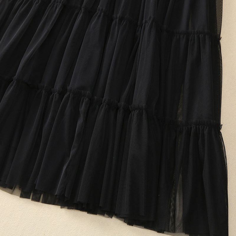 Robe Longue en Tulle Brodé à Étages pour Soirée — noir — détail 4 | Porivana