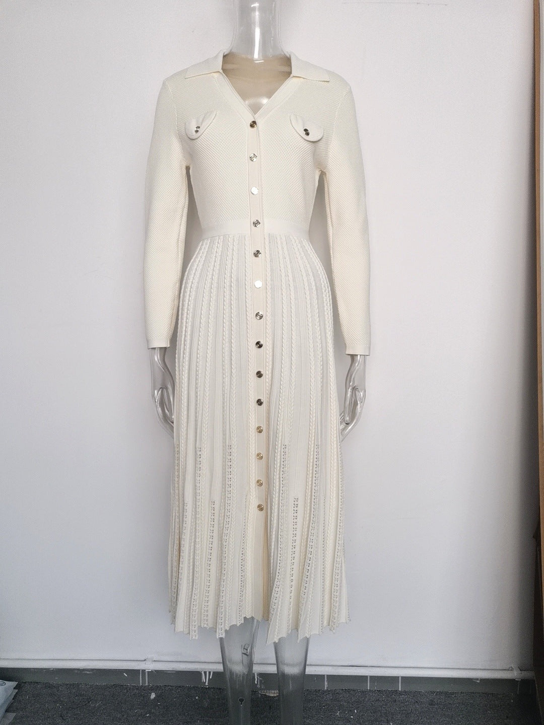 Robe Longue Satinée Boutonnée Style Chemisier pour Réception — blanc — vue principale | Porivana