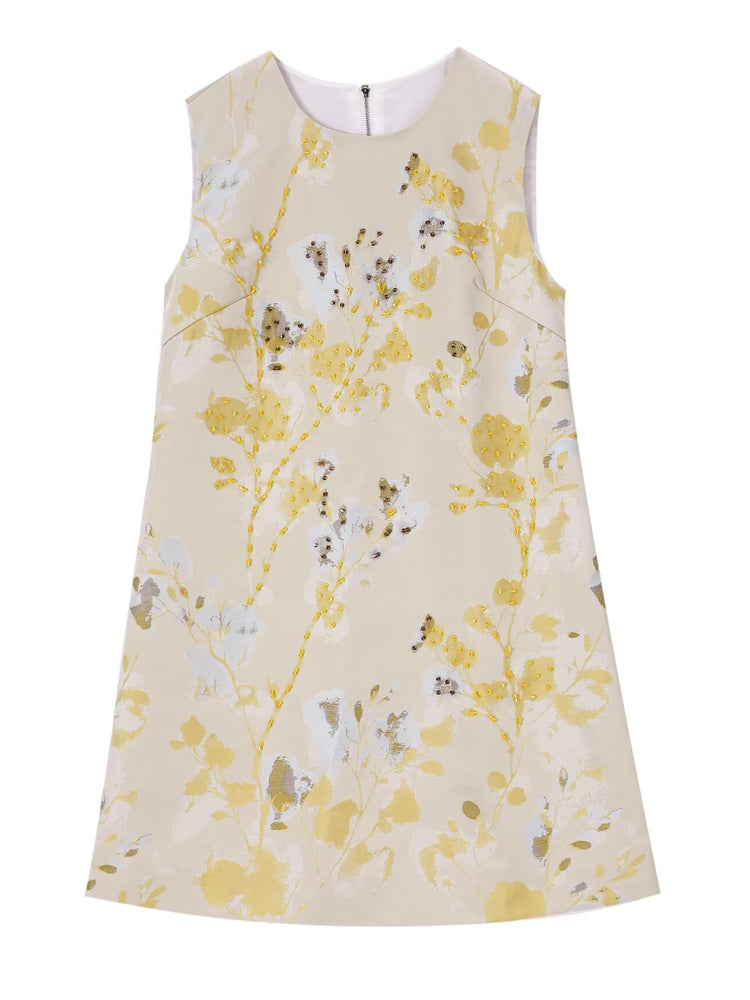 Robe d'Été Ceinturée Respirante pour Quotidien — beige — porté en situation | Porivana