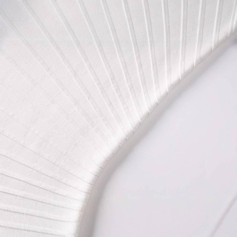 Robe en Maille Côtelée Asymétrique Épaule Nue pour Automne — blanc — détail 4 | Porivana